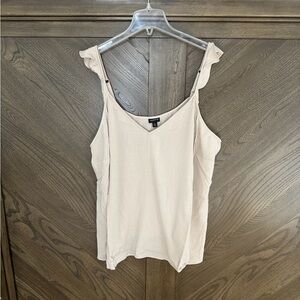 Torrid Washable Crinkle Gauze V-Neck Ruffle Strap Tank Size 4X